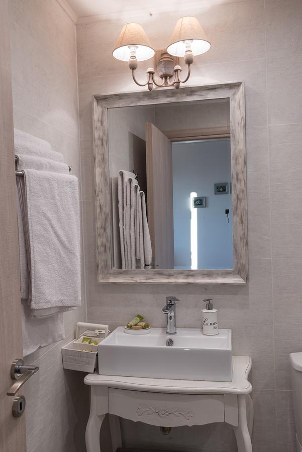 Apartment Almondhouse Suites With Fireplace - Adults Only *